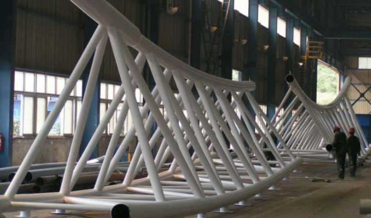 蕭縣管廊鋼結構與桁架結構的管道支架應該如何區分